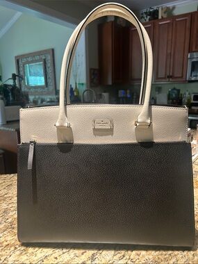 Kate Spade Two-Tone Leather Tote in Cream and Black